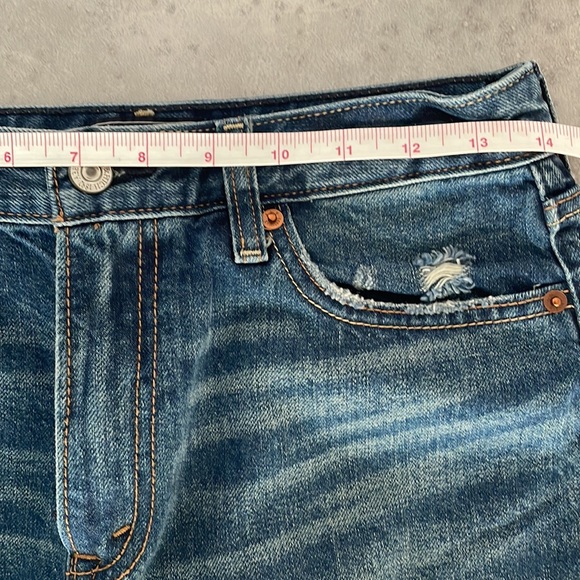 Abercrombie & Fitch Annie Girlfriend jeans distressing & floral embroidery 2/26R - Picture 13 of 16
